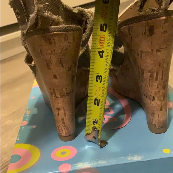 Tan Espadrille - Picture 3 of 13